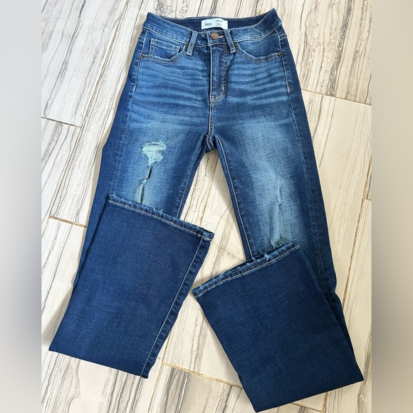 BKE Buckle Jeans Billie High Rise Bootcut Stretch Jeans - Picture 3 of 16